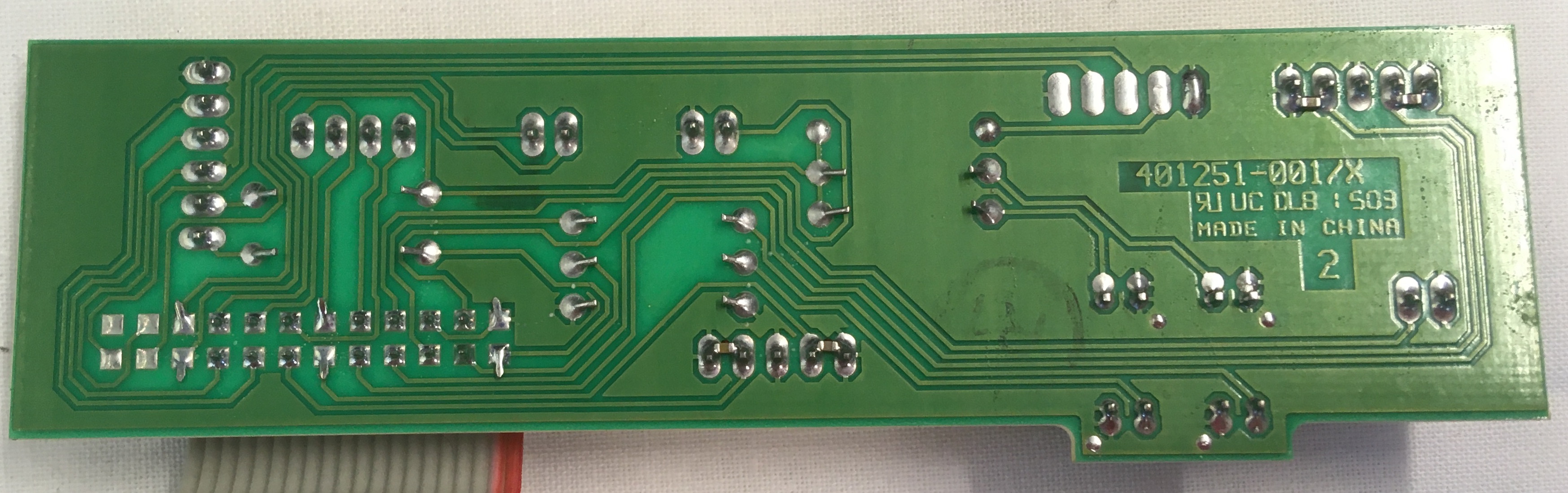 Simple Green PCB Backing with THT Soldering and Traces